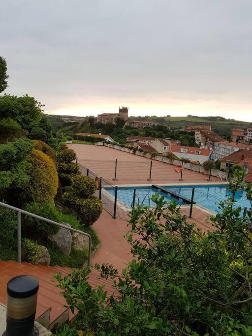 Appartamento Terraza Y Piscina Con Vistas Espectaculares Al Mar Parking Cubierto San Vicente De La Barquera Esterno foto